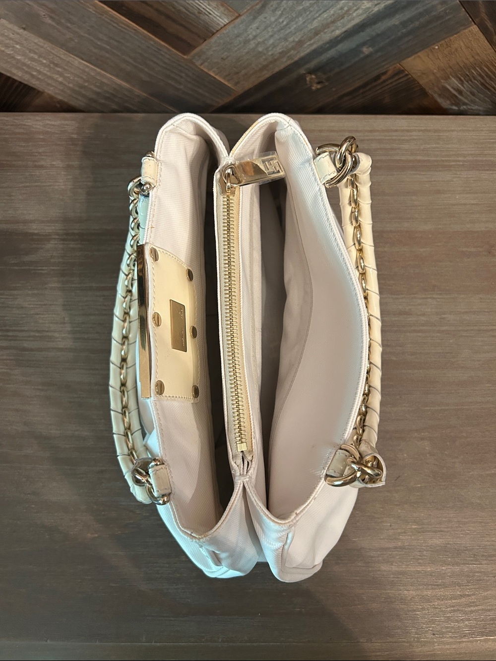 Fendi Mia Shoulder Bag - Picture 6 of 10